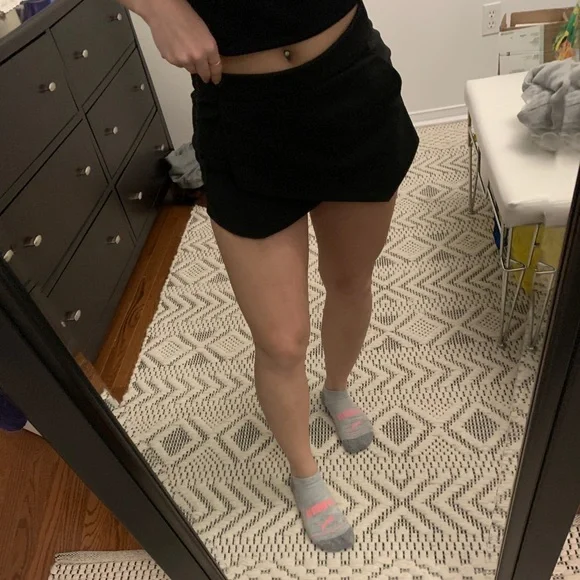 Skort - Picture 2 of 6